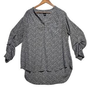 Torrid Womens Plus Size 2‎ Harper Top Black White Leopard Print Blouse Roll Tab